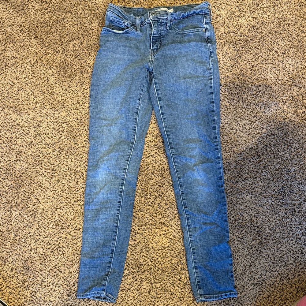 Levi's Women's Skinny Jeans in Blue